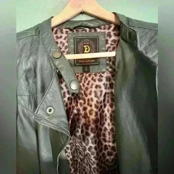 Dollhouse Olive Greeb Faux Leather Bomber Jacket, Size L - Picture 7 of 7